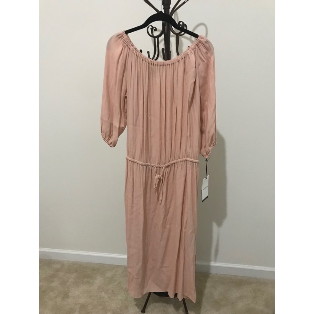 NWT Blush midi dress